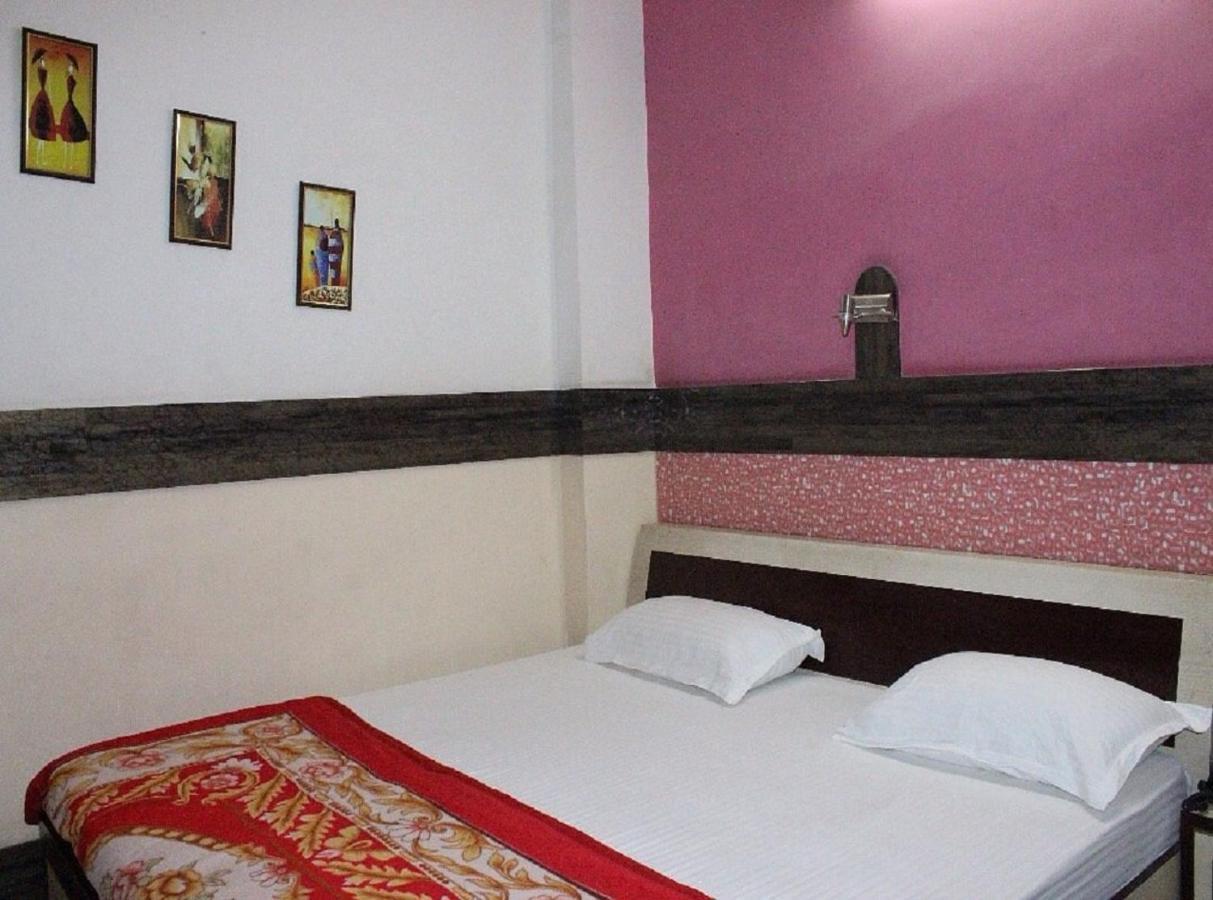 Hotel Mansarovar Rajasthan Jalor ภายนอก รูปภาพ